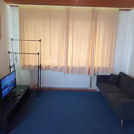 Apartment 3 Bedroom Cozy 30min Zu Hamburg