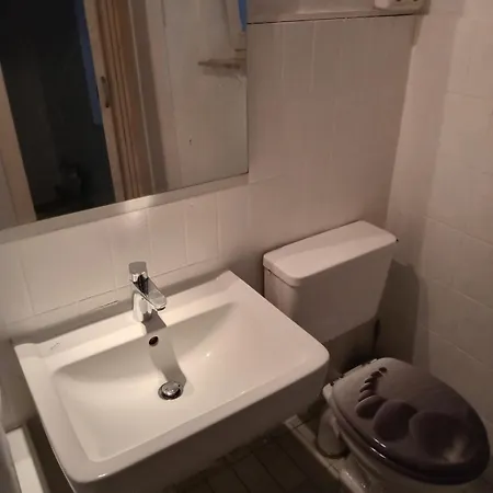 3 Bedroom Cozy 30min Zu Hamburg *